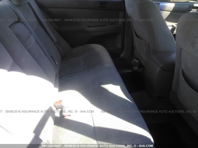 4T1BE32K84U862273 - 2004 TOYOTA CAMRY LE/XLE/SE Күміс фото 8