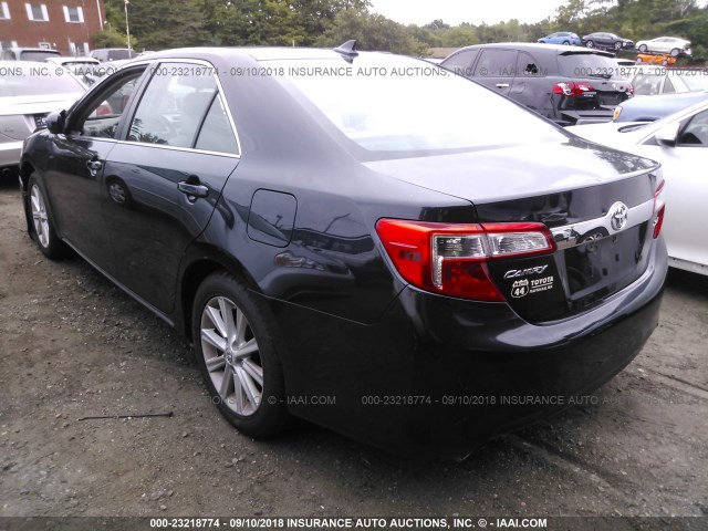 4T1BK1FK9CU500751 - 2012 TOYOTA CAMRY SE/XLE BLACK photo 3