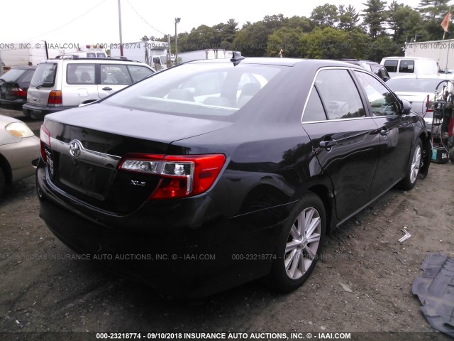 4T1BK1FK9CU500751 - 2012 TOYOTA CAMRY SE/XLE BLACK photo 4