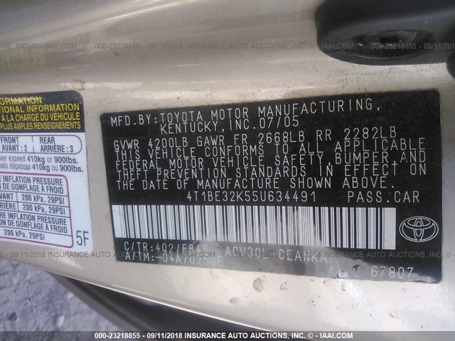 4T1BE32K55U634491 - 2005 TOYOTA CAMRY LE/XLE/SE Алтын фото 9