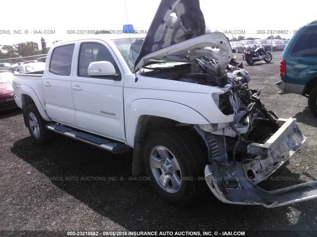 3TMLU4EN2DM104036 - 2013 TOYOTA TACOMA DOUBLE CAB 白色 照片 1