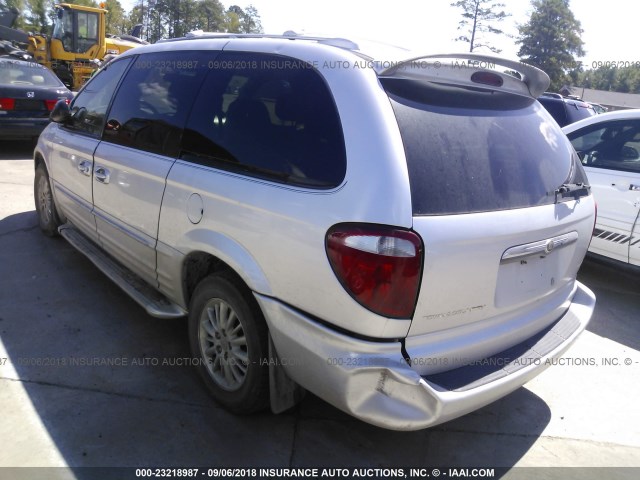 2C8GP64L03R132153 - 2003 CHRYSLER TOWN & COUNTRY LIMITED SILVER photo 3