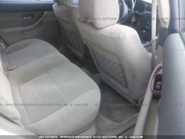 4S3BH675247622599 - 2004 SUBARU LEGACY OUTBACK AWP 白色 照片 8
