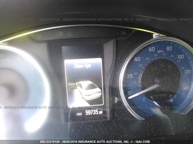 4T1BF1FKXGU228110 - 2016 TOYOTA CAMRY LE/XLE/SE/XSE 白色 照片 7