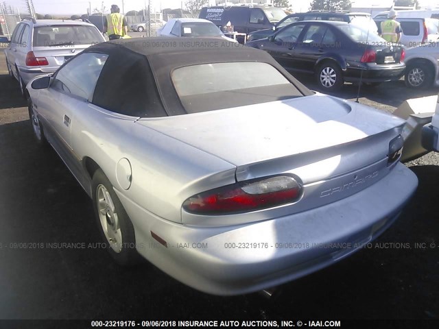 2G1FP32P1T2145433 - 1996 CHEVROLET CAMARO Z28 SILVER photo 3