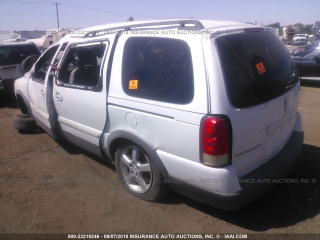 1GMDV33LX5D182053 - 2005 PONTIAC MONTANA SV6 WHITE photo 3