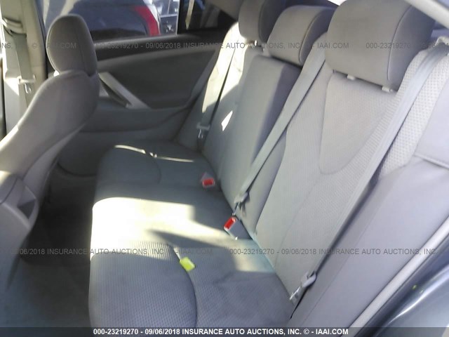 4T1BF3EK4BU742556 - 2011 TOYOTA CAMRY SE/LE/XLE 灰色 照片 8
