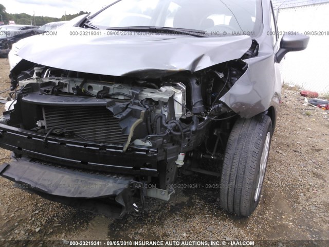 3N1CE2CP0GL405326 - 2016 NISSAN VERSA NOTE S/S PLUS/SV/SL/SR GRAY photo 6