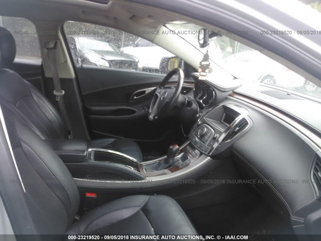 1G4GE5EV2AF243286 - 2010 BUICK LACROSSE CXS SILVER photo 5