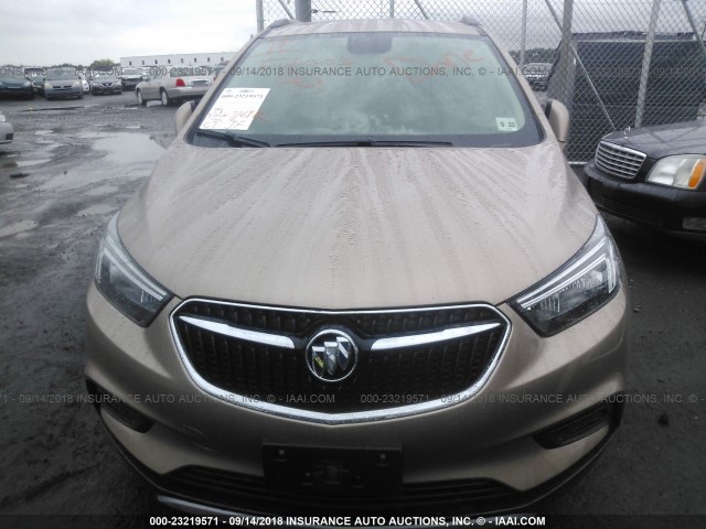KL4CJASB4JB640680 - 2018 BUICK ENCORE PREFERRED Қоңыр фото 6