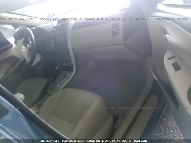 5YFBU4EE2DP216162 - 2013 TOYOTA COROLLA S/LE ლურჯი ფოტო 5