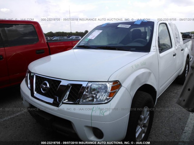 1N6AD0ER9JN764155 - 2018 NISSAN FRONTIER S/SV/SL/PRO-4X WHITE photo 2