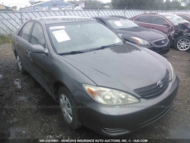 4T1BE32K24U915422 - 2004 TOYOTA CAMRY LE/XLE/SE 银色 照片 1