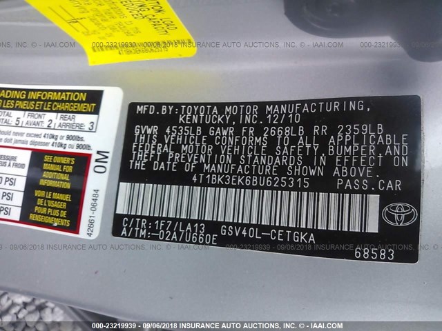 4T1BK3EK6BU625315 - 2011 TOYOTA CAMRY SE/LE/XLE ვერცხლისფერი ფოტო 9