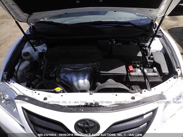 4T4BF3EK3BR110685 - 2011 TOYOTA CAMRY SE/LE/XLE თეთრი ფოტო 10