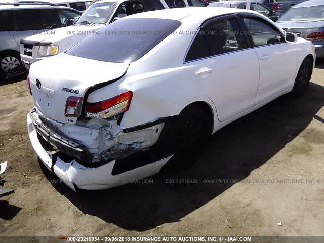 4T4BF3EK3BR110685 - 2011 TOYOTA CAMRY SE/LE/XLE თეთრი ფოტო 4