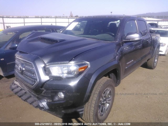 3TMDZ5BN0HM023736 - 2017 TOYOTA TACOMA DBL CAB/SR5/TRD SPORT/OR GRAY photo 2