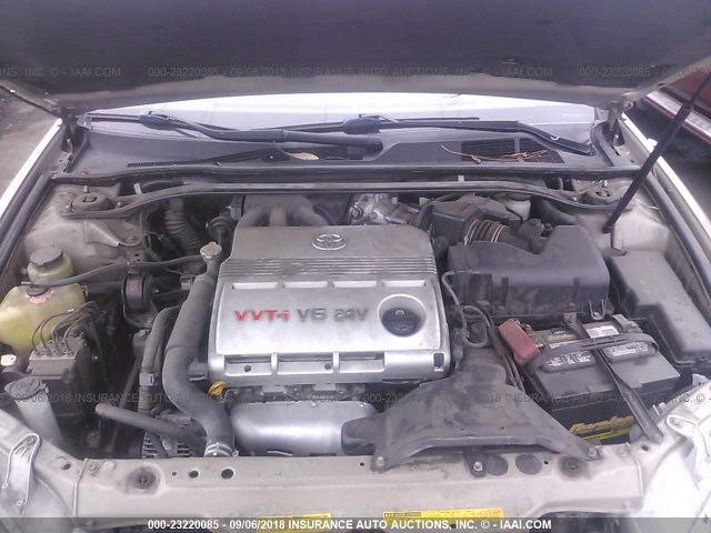 JTDBF30K830151232 - 2003 TOYOTA CAMRY LE/XLE 金色 照片 10