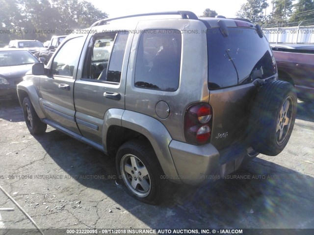 1J4GK38K55W643023 - 2005 JEEP LIBERTY RENEGADE GOLD photo 3