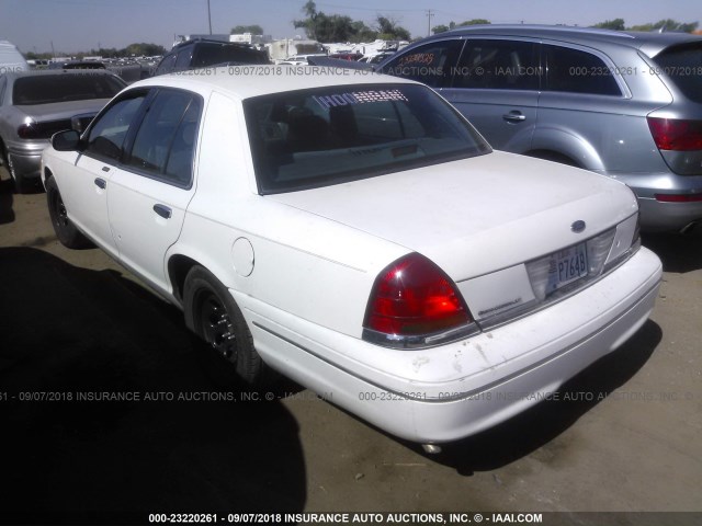 2FAFP74W6XX126622 - 1999 FORD CROWN VICTORIA LX WHITE photo 3