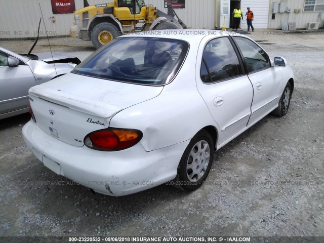 KMHJF35F6YU039483 - 2000 HYUNDAI ELANTRA GLS WHITE photo 4