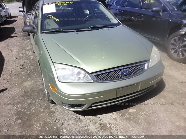 1FAHP34N97W268838 - 2007 FORD FOCUS ZX4/S/SE/SES 绿色 照片 6