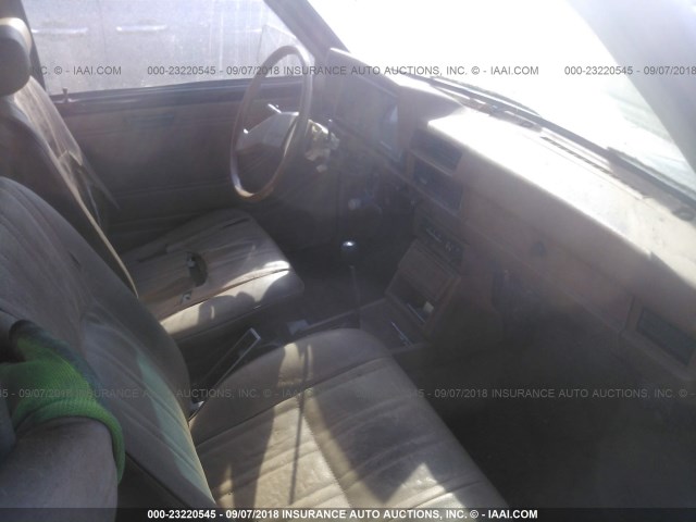 JN6FD06S3DW004910 - 1983 DATSUN 720 KING CAB BROWN photo 5