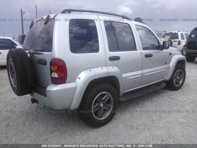1J4GK38K03W670899 - 2003 JEEP LIBERTY RENEGADE SILVER photo 4
