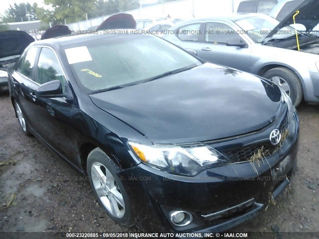 4T1BF1FK9CU149036 - 2012 TOYOTA CAMRY SE/LE/XLE შავი ფოტო 1