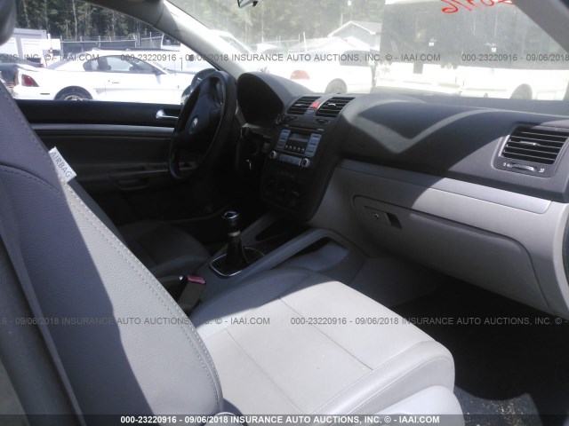 3VWEF71K87M189045 - 2007 VOLKSWAGEN JETTA WOLFSBURG 灰色 照片 5