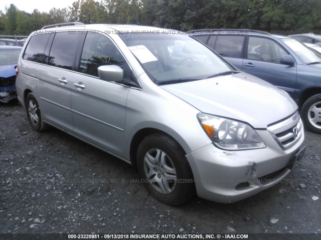 5FNRL38677B444741 - 2007 HONDA ODYSSEY EXL SILVER photo 1