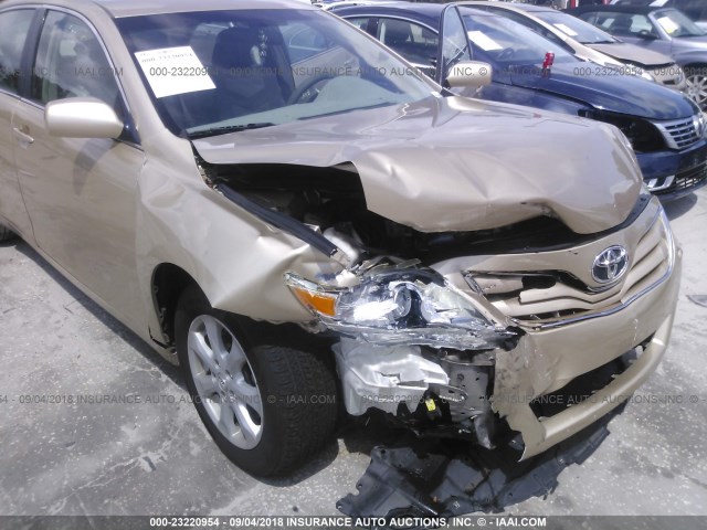 4T1BF3EK7BU608575 - 2011 TOYOTA CAMRY SE/LE/XLE GOLD photo 6