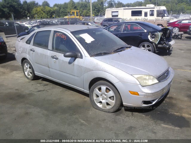 1FAFP34N77W204773 - 2007 FORD FOCUS ZX4/S/SE/SES SILVER photo 1