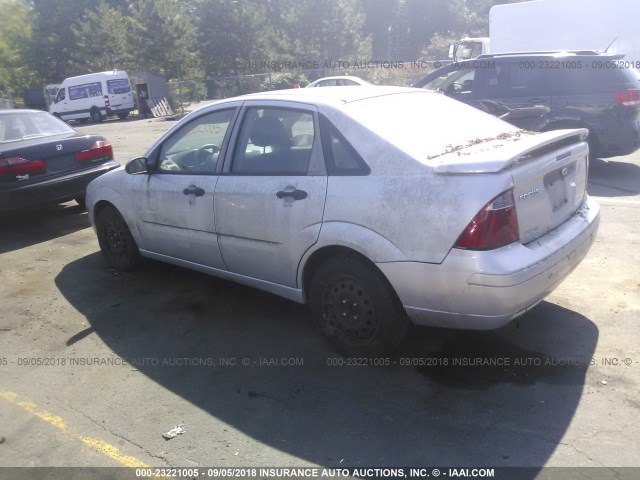 1FAFP34N77W204773 - 2007 FORD FOCUS ZX4/S/SE/SES SILVER photo 3