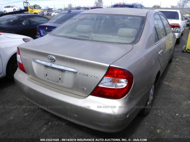 4T1BF30K92U006185 - 2002 TOYOTA CAMRY LE/XLE/SE GOLD photo 4