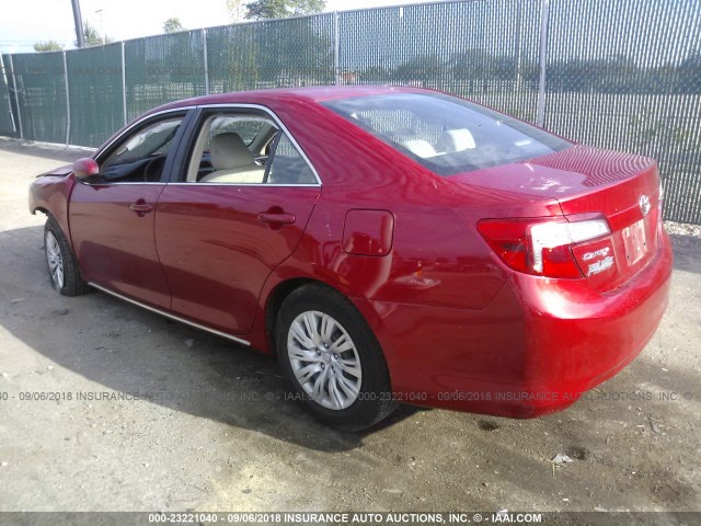 4T1BF1FK8EU795364 - 2014 TOYOTA CAMRY L/SE/LE/XLE RED photo 3