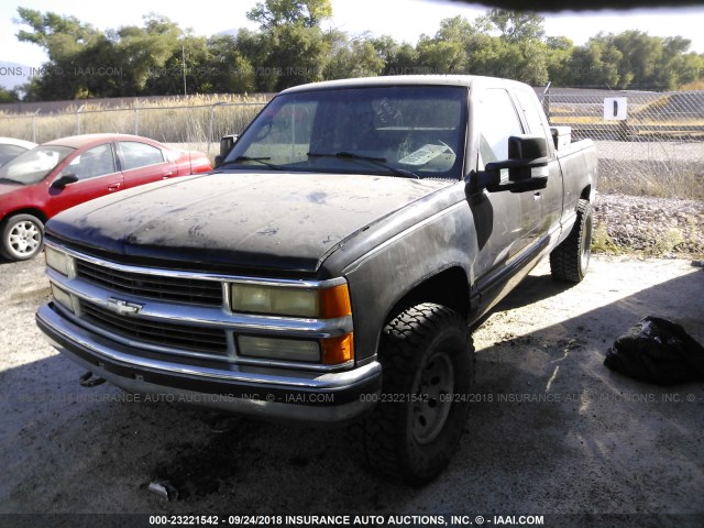 2GTFK29K6S1534308 - 1995 GMC SIERRA K2500 BLACK photo 2