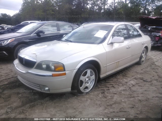 1LNHM86S8YY931885 - 2000 LINCOLN LS 奶油色 照片 2
