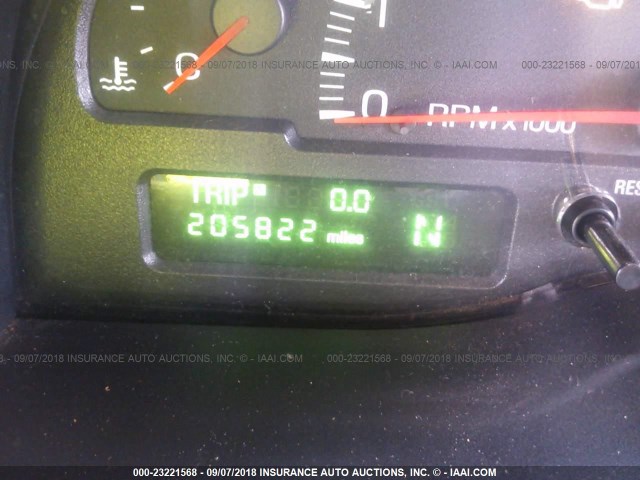 1LNHM86S8YY931885 - 2000 LINCOLN LS 奶油色 照片 7