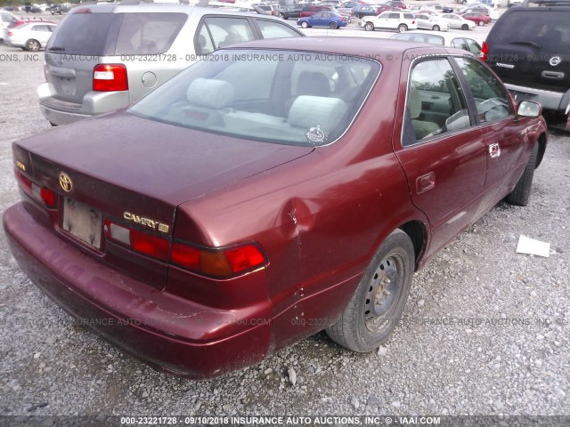 4T1BG22K4XU456788 - 1999 TOYOTA CAMRY CE/LE/XLE 红色 照片 4