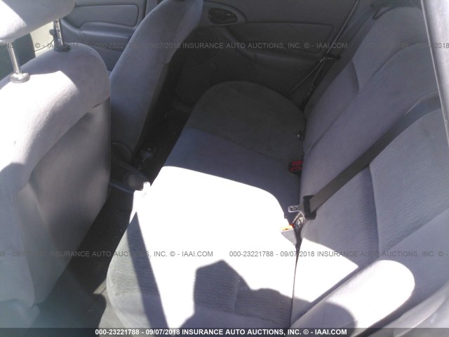 1FAFP36P1YW247571 - 2000 FORD FOCUS SE/SE COMFORT WHITE photo 8