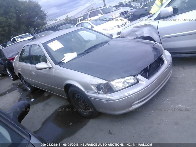 4T1BG22K01U773247 - 2001 TOYOTA CAMRY CE/LE/XLE 棕色 照片 1