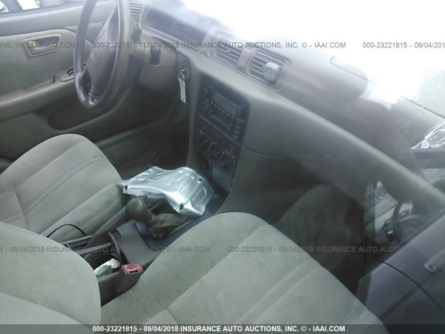 4T1BG22K01U773247 - 2001 TOYOTA CAMRY CE/LE/XLE 棕色 照片 5