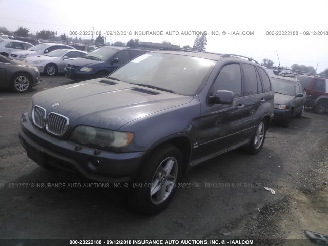 5UXFB335X3LH45338 - 2003 BMW X5 4.4I GRAY photo 2