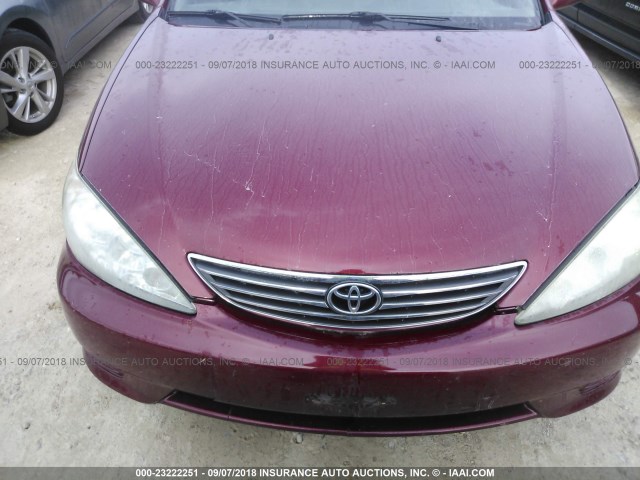 4T1BF32K45U091602 - 2005 TOYOTA CAMRY LE/XLE/SE 勃艮第红 照片 6