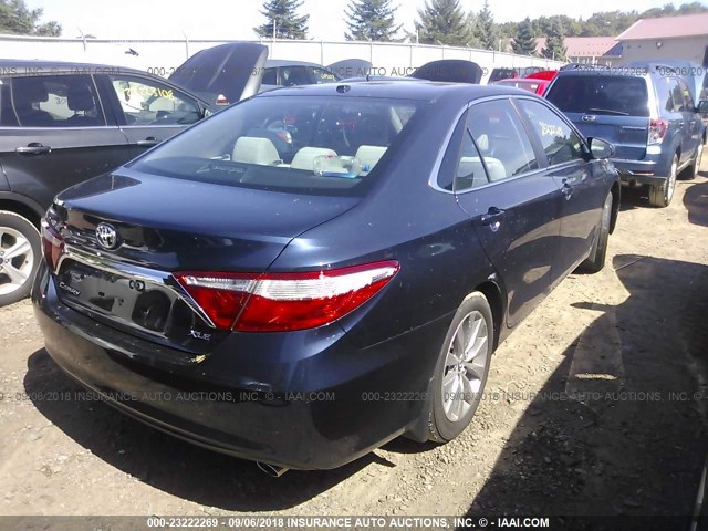 4T1BF1FK1FU956526 - 2015 TOYOTA CAMRY LE/XLE/SE/XSE 蓝色 照片 4
