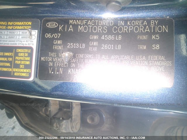 KNAFG526X77117894 - 2007 KIA RONDO LX/EX BLUE photo 9