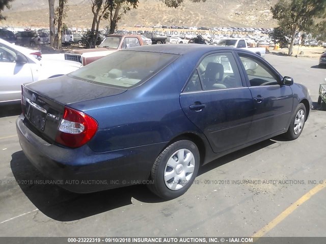 4T1BE32K54U319723 - 2004 TOYOTA CAMRY LE/XLE/SE 蓝色 照片 4