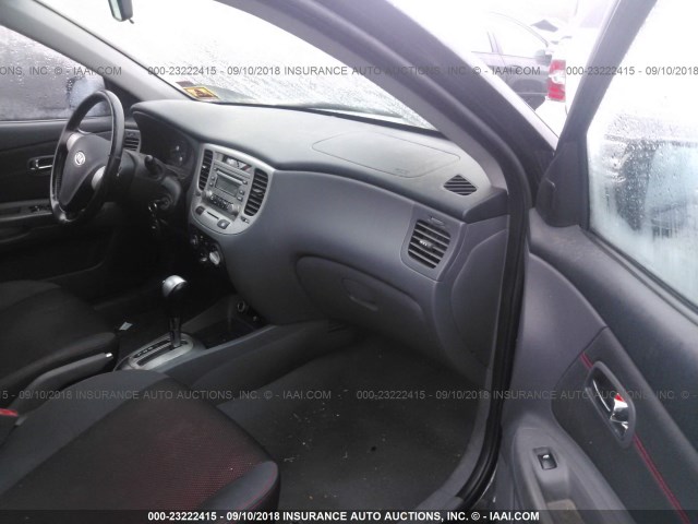 KNADE163276222487 - 2007 KIA RIO 5 SX BLACK photo 5