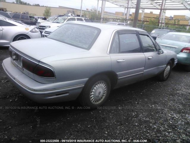 1G4HR52K1WH508388 - 1998 BUICK LESABRE LIMITED SILVER photo 4